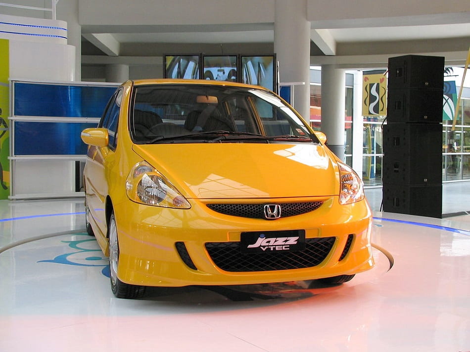 Honda Fit Vs Honda Jazz Car Comparison